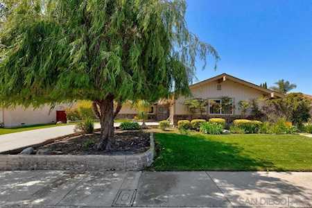 7637 Cortina Ct Carlsbad, CA 92009