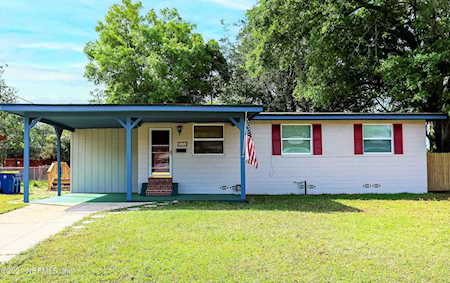7426 Burlingame Dr Jacksonville, FL 32211