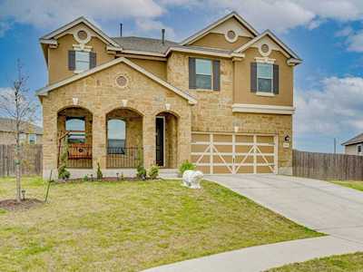 7904 Gato LN Round Rock, TX 78665