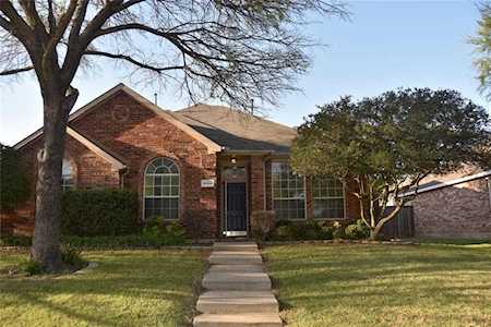 9804 Shelby Place Frisco, TX 75035