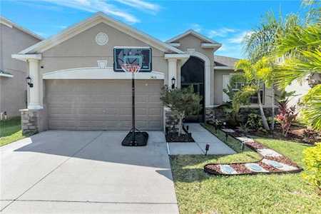 1406 Oak Pond St Ruskin, FL 33570