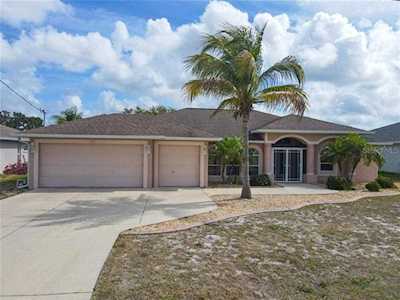 101 Pine Valley Ln Rotonda West, FL 33947