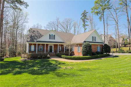 7931 Dunnottar Ct Chesterfield, VA 23838
