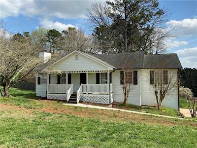 1479 Sir Knights Way Lawrenceville, GA 30045