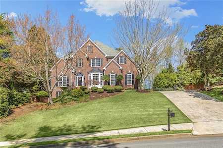 230 Settindown Ct Roswell, GA 30075