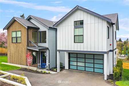4115 83rd Ave SE Mercer Island, WA 98040