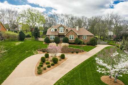 1302 Primrose Trl Mount Juliet, TN 37122