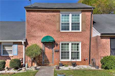 29 Brookside Ct Cartersville, GA 30120