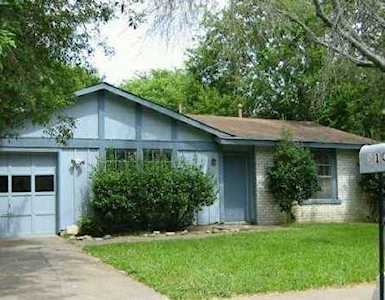 5105 Pepper LN Austin, TX 78744