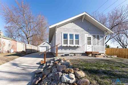 1324 E 22Nd St Sioux Falls, SD 57105