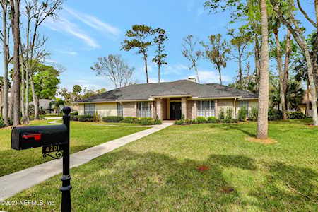 4201 Laurel Oak Way Ponte Vedra Beach, FL 32082