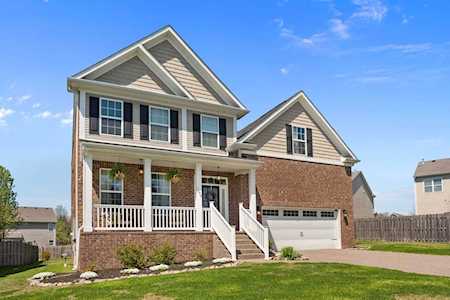 1609 Dandelion Ct Nolensville, TN 37135