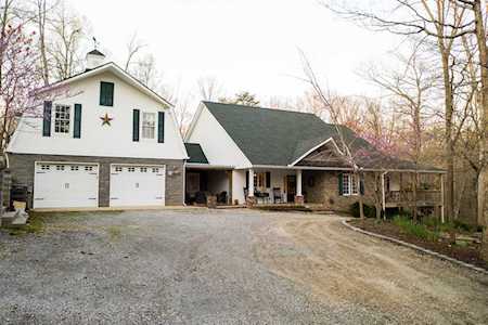 1050 Woodcock Hollow Rd Kingston Springs, TN 37082