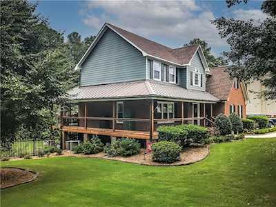 1619 Beaver Creek Ln Snellville, GA 30078