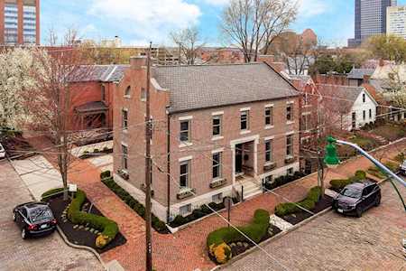 655 City Park Avenue Columbus, OH 43206
