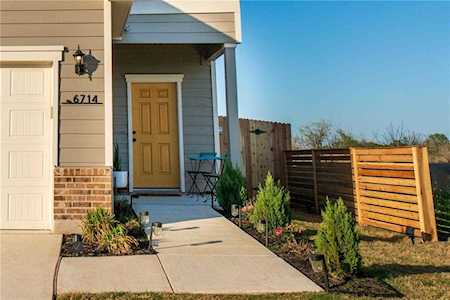 6714 Routenburn ST Austin, TX 78754