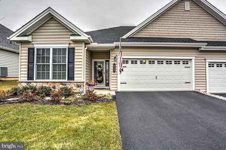 615 Allegiance Dr Lititz, PA 17543