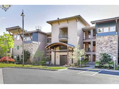 5905 SE Columbia Way #101 Vancouver, WA 98661
