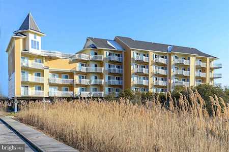 106 83rd St #105 Ocean City, MD 21842