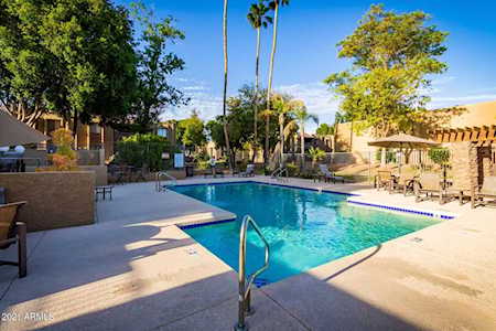 3825 E Camelback Road #122 Phoenix, AZ 85018
