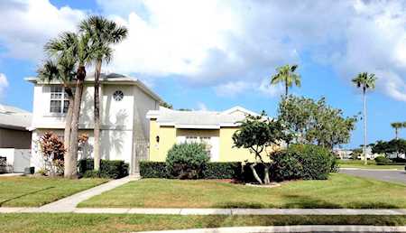 1435 NE Malibu Circle #106 Palm Bay, FL 32905
