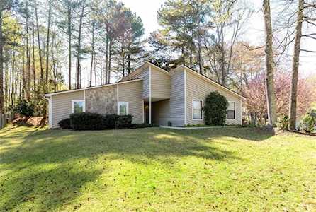 500 S Kimberly Ct Roswell, GA 30076
