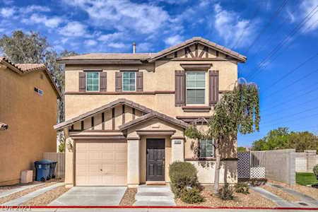10305 Free Spirit St Las Vegas, NV 89183