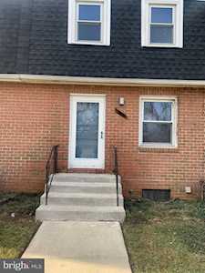 79 Watkins Park Dr #40 Upper Marlboro, MD 20774