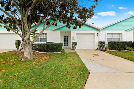 907 Wilshire Court Melbourne, FL 32940
