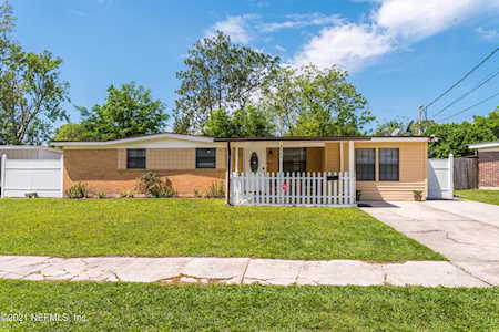 2926 Lauderdale Dr Jacksonville, FL 32277