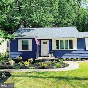 1057 Omar Dr Crownsville, MD 21032