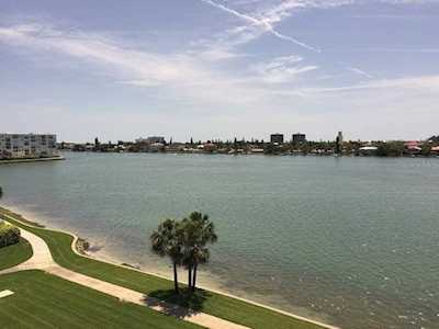 8020 Sailboat Key Blvd S #406 St Pete Beach, FL 33707