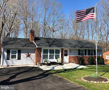 15 Well St Huntingtown, MD 20639