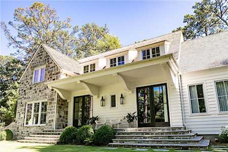 4234 W Club Ln NE Atlanta, GA 30319