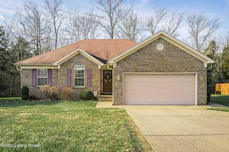 285 Berger Farm Dr Mt Washington, KY 40047