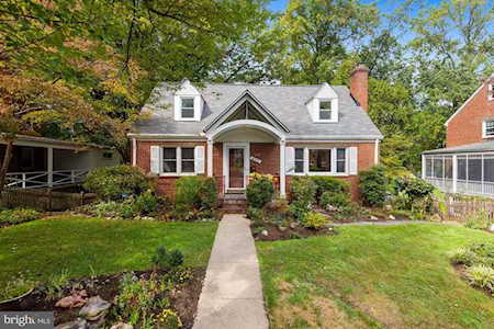 417 Saint Lawrence Dr Silver Spring, MD 20901