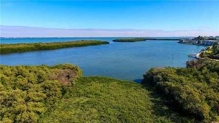 4540 Gulf of Mexico Dr #PH5 Longboat Key, FL 34228