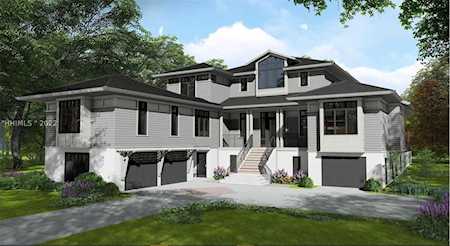 146 N Sea Pines Dr Hilton Head Island, SC 29928