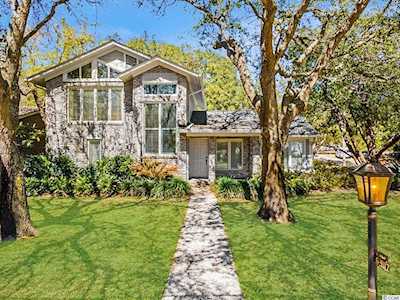 6407 N Ocean Blvd. Myrtle Beach, SC 29577