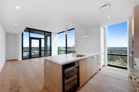 70 Rainey ST #2607 Austin, TX 78701