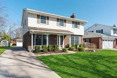 861 S Saylor Ave Elmhurst, IL 60126