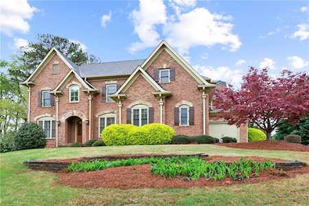 5850 Garber Dr Sandy Springs, GA 30328