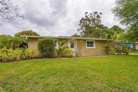 1384 Wall St Englewood, FL 34223