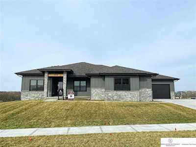 11604 S 117 St Papillion, NE 68046