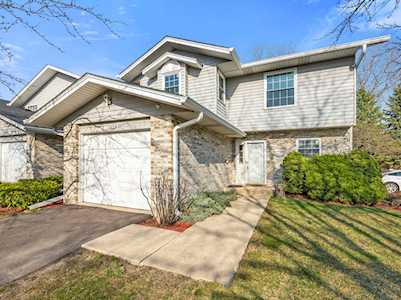 677 N Tamarac Blvd Addison, IL 60101