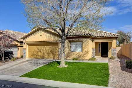 62 Harbor Coast St Las Vegas, NV 89148