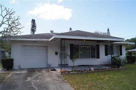 2102 20th Street Ct W Bradenton, FL 34205