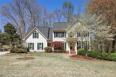 725 Riverhaven Dr Suwanee, GA 30024
