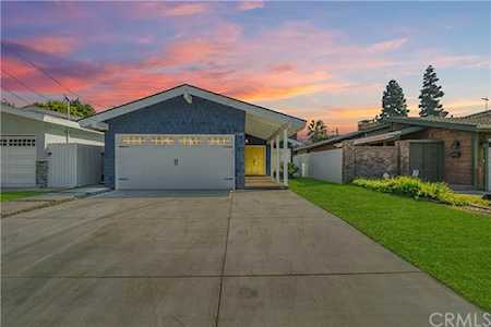 1148 N Poinsettia Avenue Manhattan Beach, CA 90266