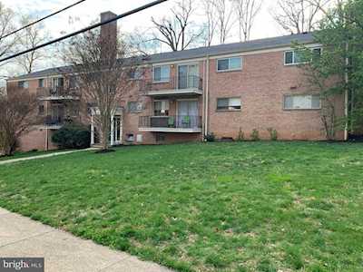 10513 Weymouth St #W-104 Bethesda, MD 20814